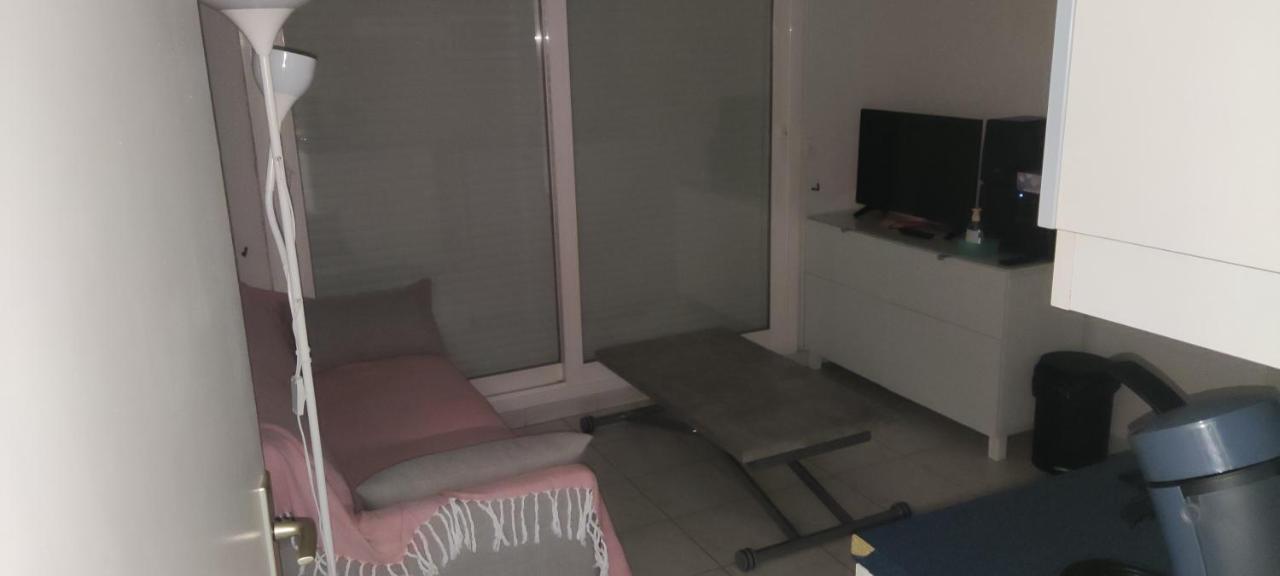 Appartement T2 Climatise Dans Residence Calme Cavalaire-sur-Mer Ngoại thất bức ảnh