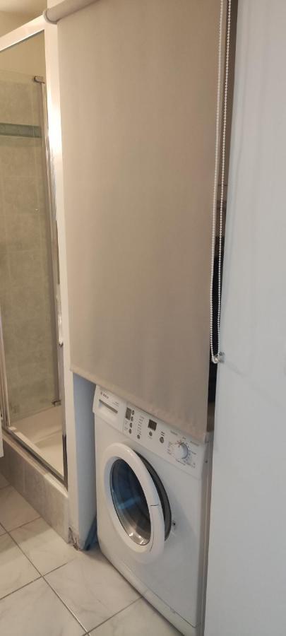 Appartement T2 Climatise Dans Residence Calme Cavalaire-sur-Mer Ngoại thất bức ảnh